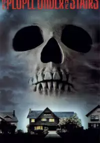 W mroku pod schodami